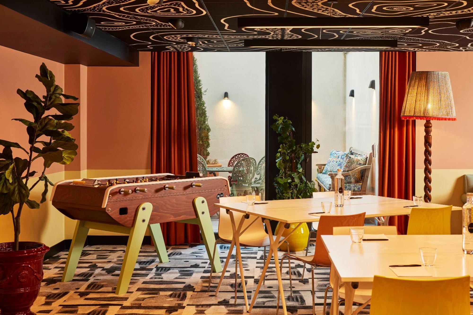 Hotel Mama Shelter Dijon Extérieur photo